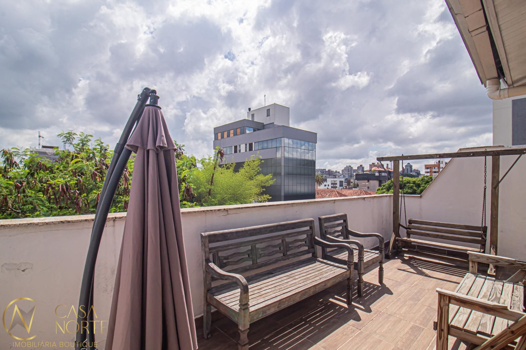 Cobertura à venda com 2 quartos, 175m², 1 suíte, 1 vaga, Rua Eudoro Berlink no bairro Auxiliadora em Porto Alegre