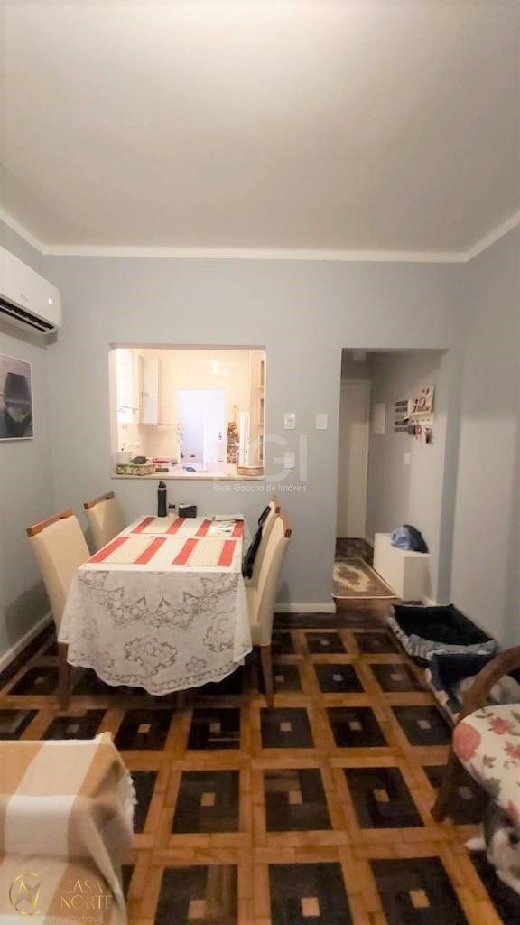 Apartamento à venda com 3 quartos, 86m², Rua Jacinto Gomes no bairro Santana em Porto Alegre