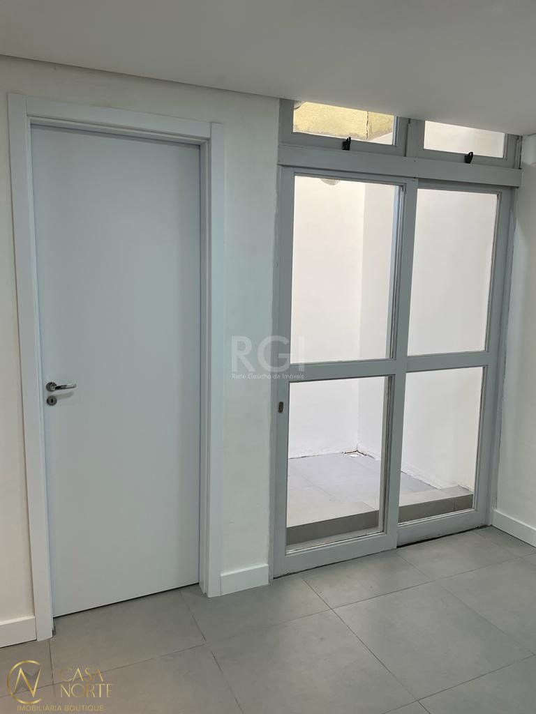 Apartamento à venda com 1 quarto, 41m², 1 suíte, Avenida Coronel Lucas de Oliveira no bairro Petrópolis em Porto Alegre