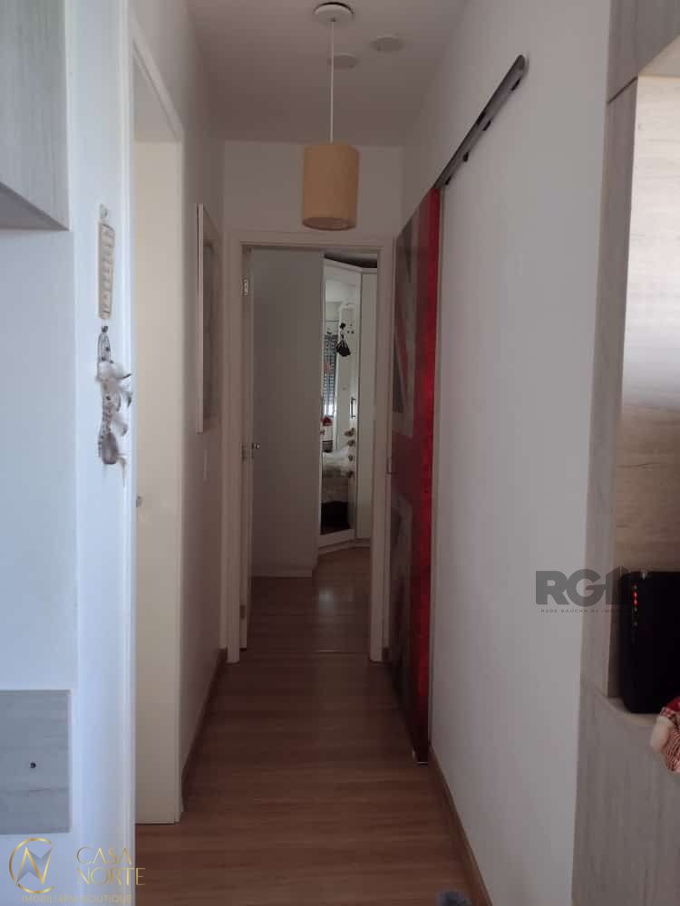 Apartamento à venda com 2 quartos, 52m², 1 suíte, 1 vaga, Avenida Arnaldo Bohrer no bairro Teresópolis em Porto Alegre