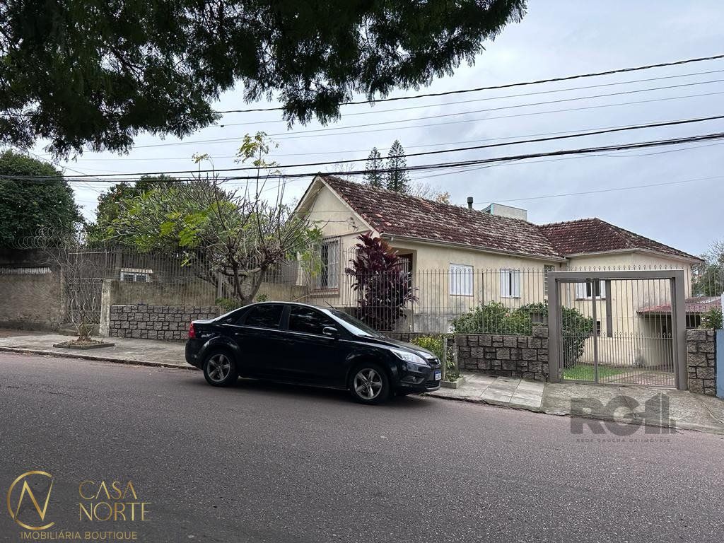 Terreno à venda , 1600m², Rua Professor Clemente Pinto no bairro Medianeira em Porto Alegre