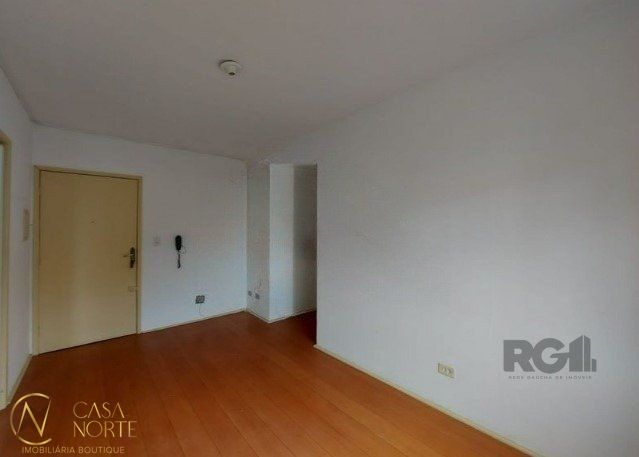 Apartamento à venda com 2 quartos, 49m², 1 vaga, Rua Joaquim de Carvalho no bairro Vila Nova em Porto Alegre