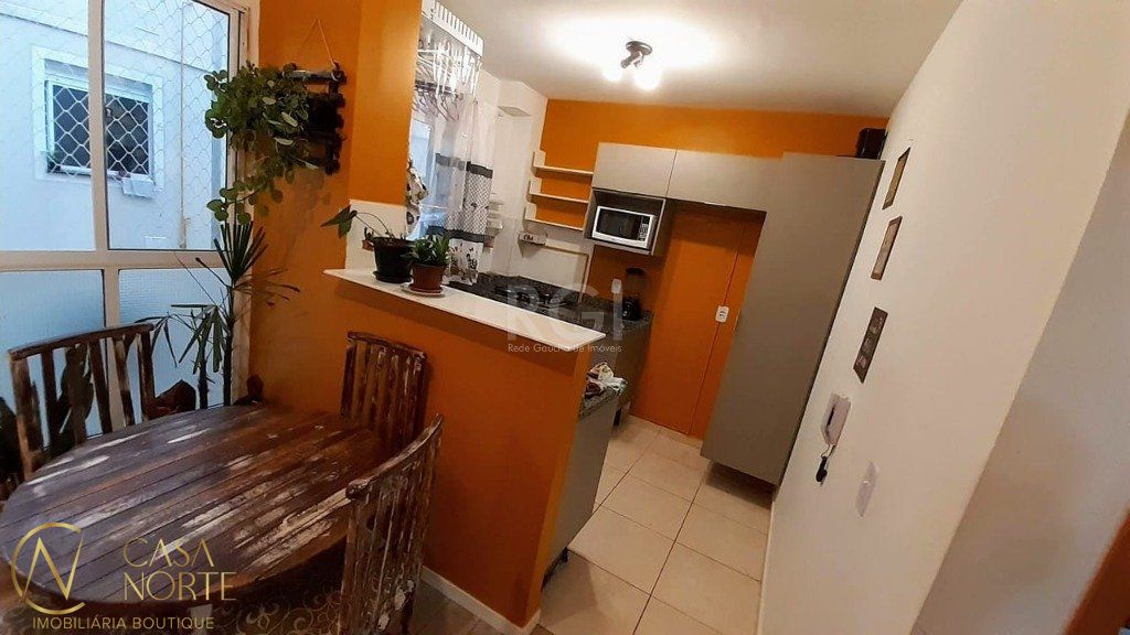 Apartamento à venda com 2 quartos, 39m², 1 vaga, Rua Atilio Supertti no bairro Vila Nova em Porto Alegre
