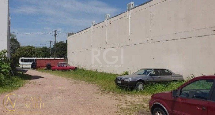Terreno à venda , 1032m², Avenida Juca Batista no bairro Cavalhada em Porto Alegre