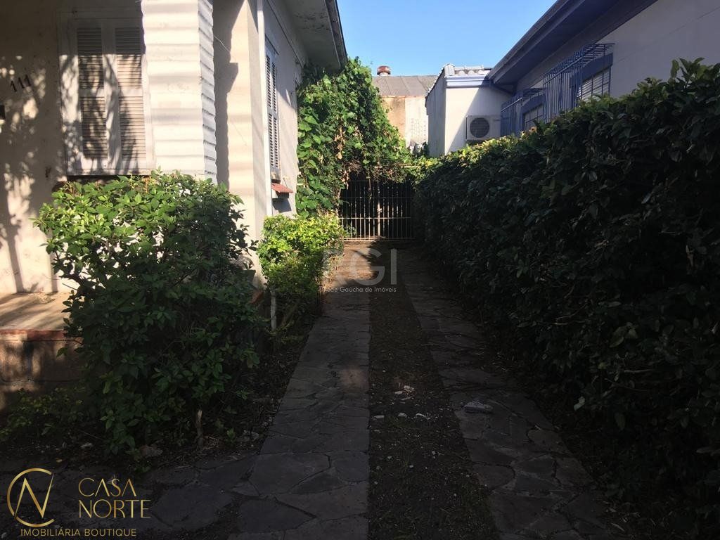 Terreno à venda  com 320m², Rua Onze de Agosto no bairro São João em Porto Alegre