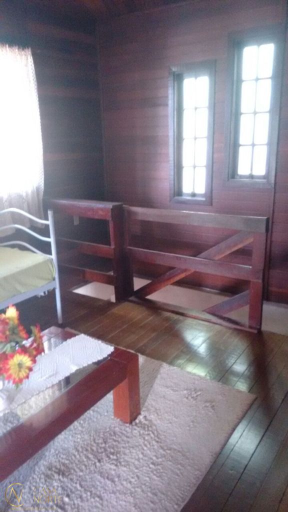 Casa à venda com 3 quartos, 157m², 4 vagas, Avenida Engenheiro Ludolfo Boehl no bairro Teresópolis em Porto Alegre