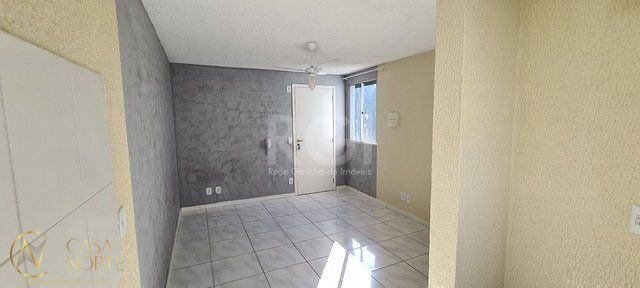Apartamento à venda com 2 quartos, 38m², 1 vaga, Rua Germano Basler no bairro Jardim Leopoldina em Porto Alegre