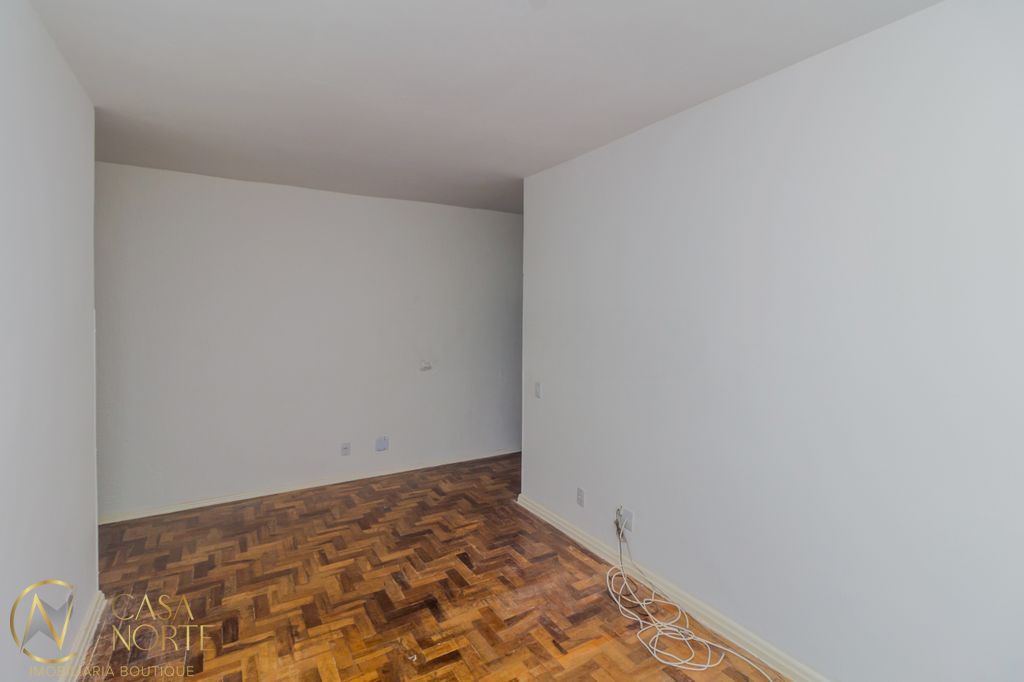 Apartamento à venda com 1 quarto, 46m², Rua Gaston Englert no bairro Vila Ipiranga em Porto Alegre