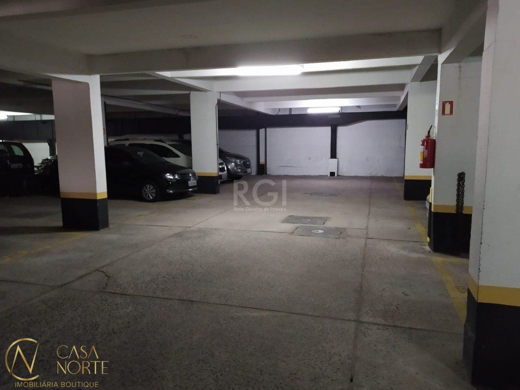 Box à venda , 12m², Avenida Alberto Bins no bairro Centro Histórico em Porto Alegre