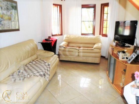 Casa de Condomínio à venda com 3 quartos, 162m², 1 suíte, 2 vagas, Rua Osorio Mendes Ouriques no bairro Guarujá em Porto Alegre