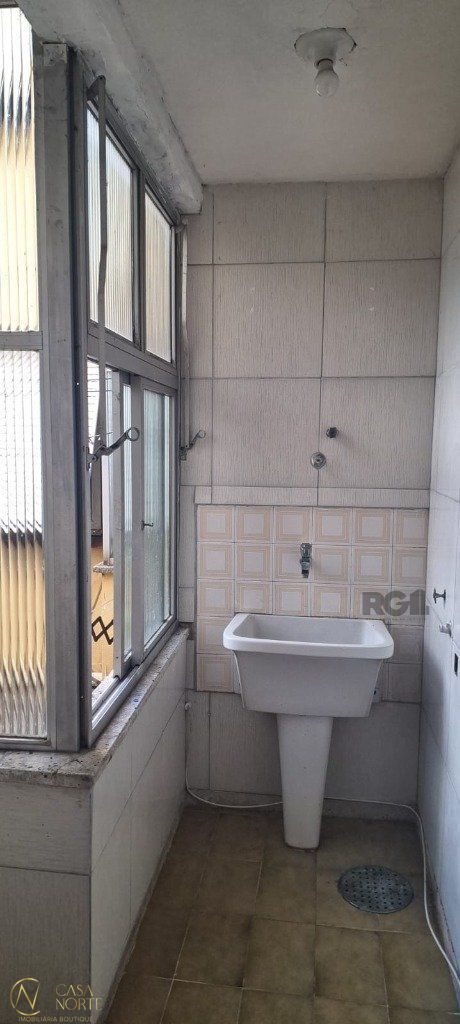 Apartamento à venda com 1 quarto, 52m², 1 suíte, Rua Barão do Amazonas no bairro Partenon em Porto Alegre