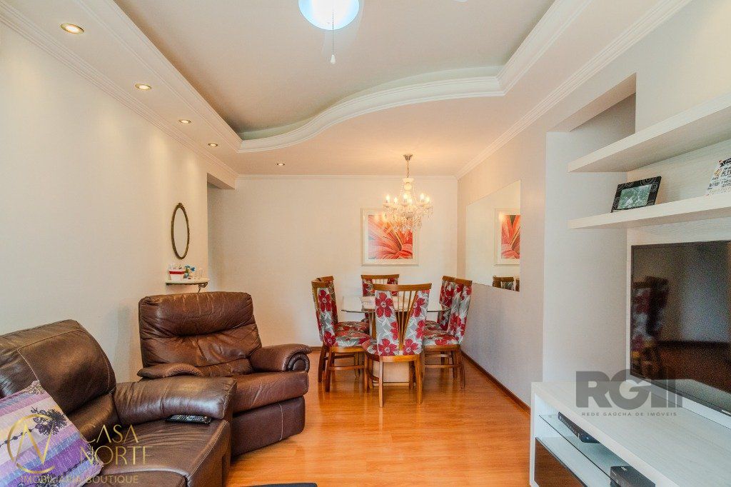 Apartamento à venda com 3 quartos, 80m², 1 suíte, 1 vaga, Rua Costa Lima no bairro Nonoai em Porto Alegre