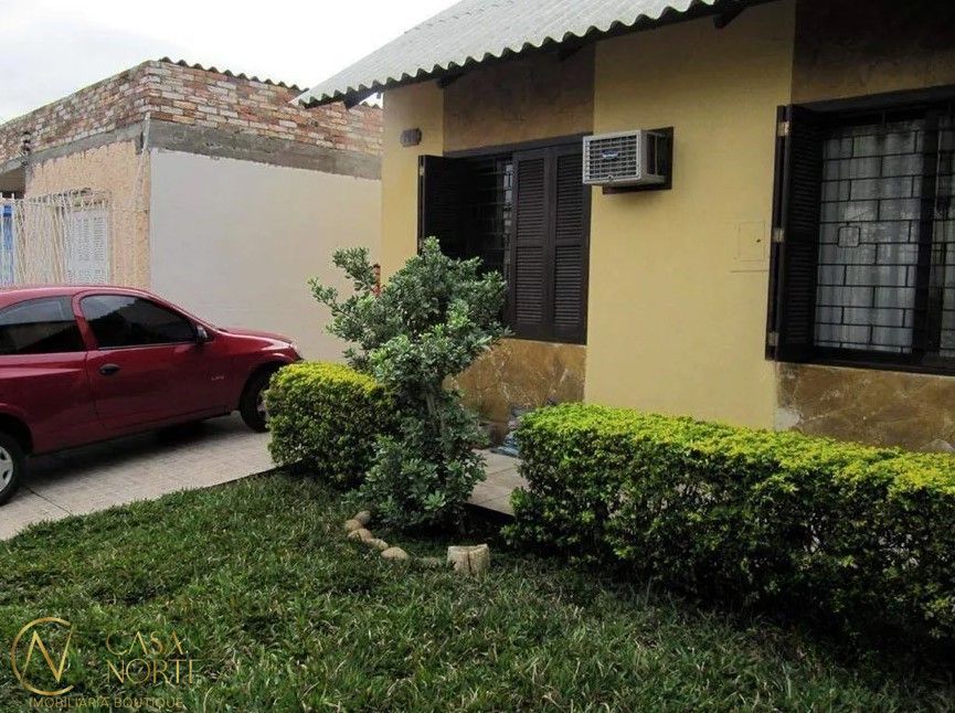 Casa à venda com 4 quartos, 328m², 2 suítes, 5 vagas, Rua Nossa Senhora das Gracas no bairro Glória em Porto Alegre