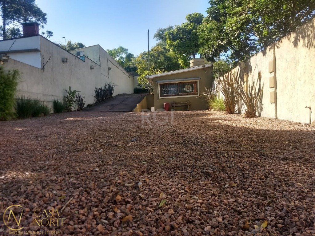 Loja à venda , 396m², Avenida Professor Oscar Pereira no bairro Cascata em Porto Alegre