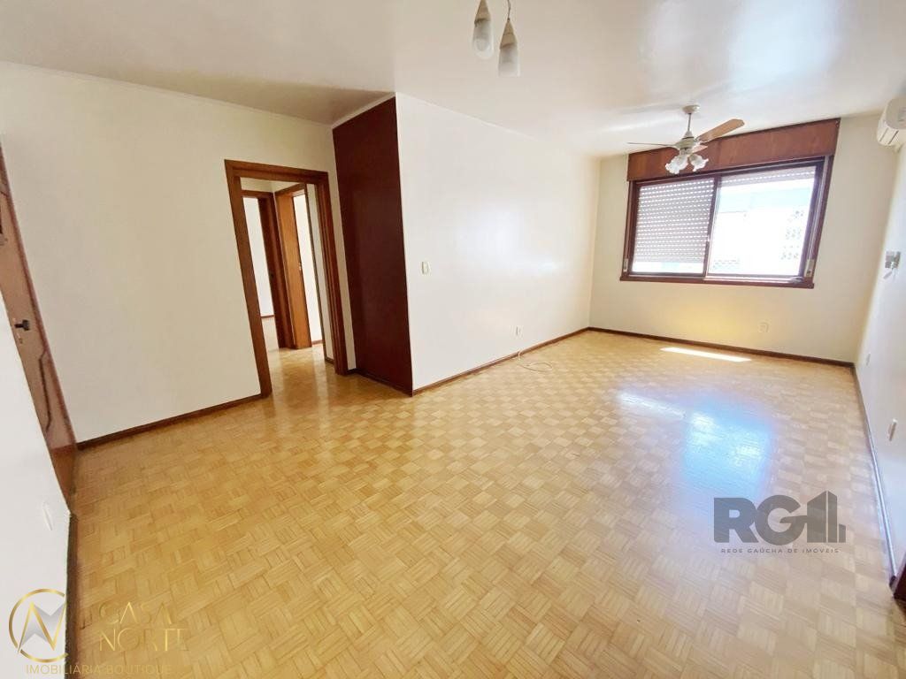 Apartamento à venda com 2 quartos, 75m², Avenida Clemenciano Barnasque no bairro Teresópolis em Porto Alegre