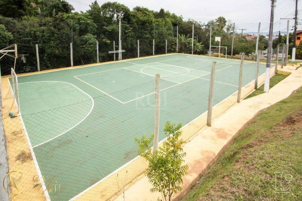 Terreno à venda  com 320m², Rua Professor Antônio José Remiao no bairro Espírito Santo em Porto Alegre