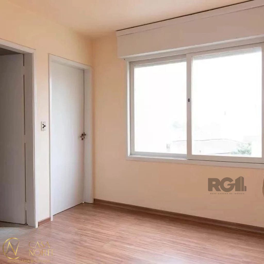 Apartamento à venda com 1 quarto, 45m², 1 vaga, Rua Itapeva no bairro Passo da Areia em Porto Alegre