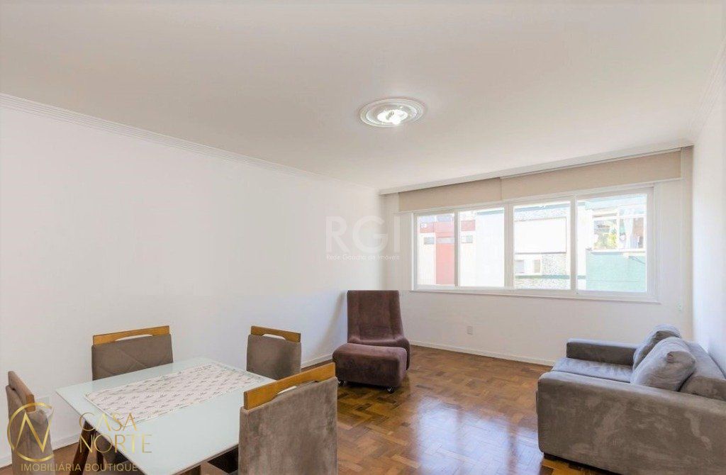 Apartamento à venda com 3 quartos, 128m², 1 vaga, Rua Miguel Couto no bairro Menino Deus em Porto Alegre