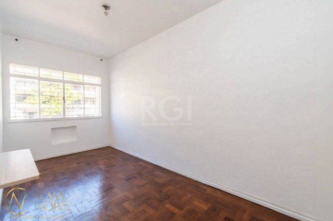 Apartamento à venda com 1 quarto, 40m², 1 suíte, Rua General Lima e Silva no bairro Centro Histórico em Porto Alegre