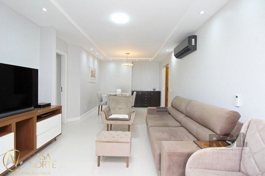 Apartamento à venda com 3 quartos, 109m², 1 suíte, 1 vaga, Avenida Francisco Trein no bairro Cristo Redentor em Porto Alegre
