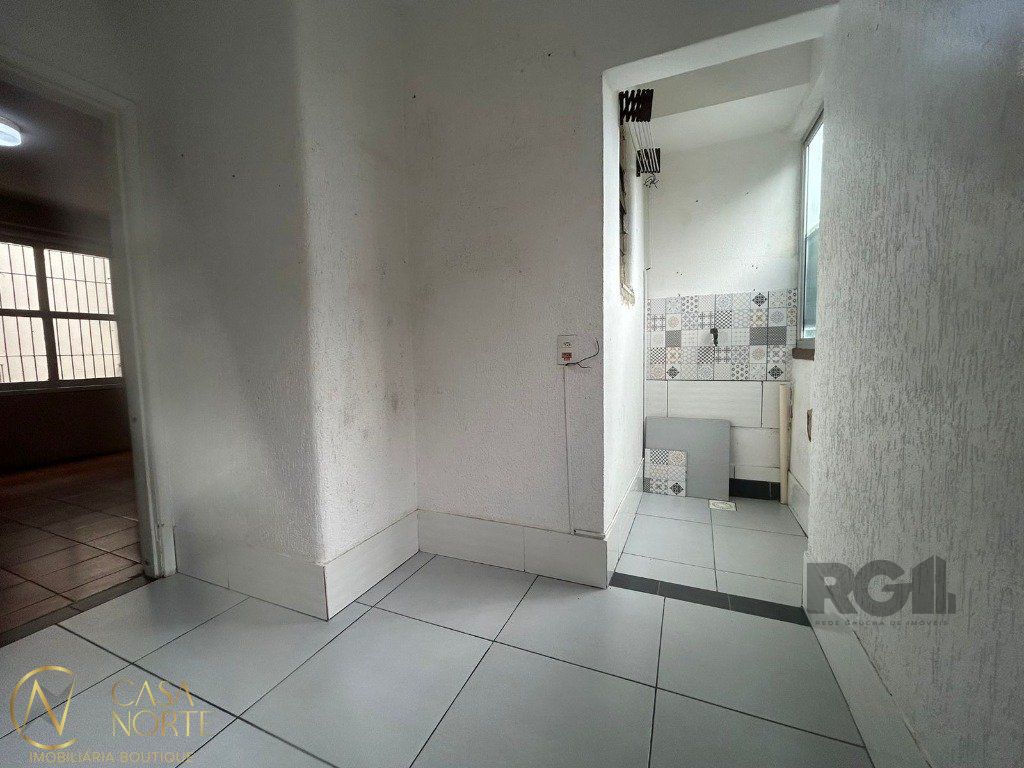 Apartamento à venda com 2 quartos, 50m², Rua Tarcila Moraes Dutra no bairro Santa Rosa de Lima em Porto Alegre