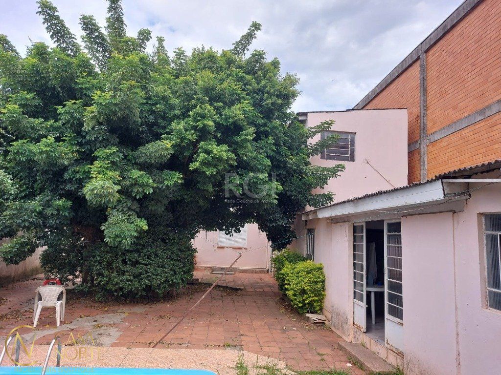 Terreno à venda  com 572m², Rua Coronel Aparício Borges no bairro Glória em Porto Alegre