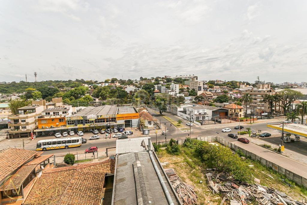 Apartamento à venda com 2 quartos, 55m², 1 suíte, 1 vaga, Rua Fonseca Ramos no bairro Medianeira em Porto Alegre