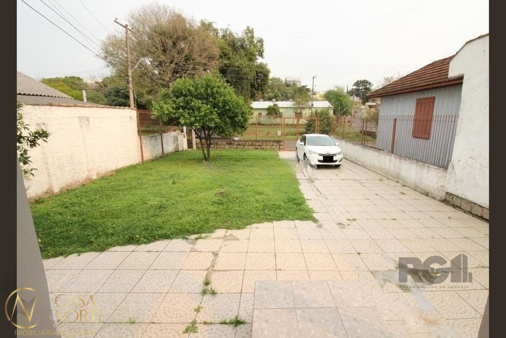Casa à venda com 2 quartos, 110m², 2 vagas, Avenida Professor Paula Soares no bairro Jardim Itu em Porto Alegre