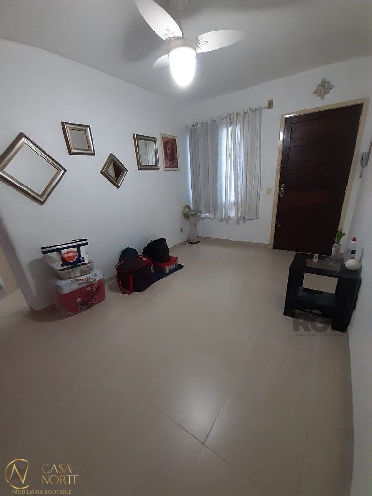 Apartamento à venda com 2 quartos, 54m², 1 vaga, Rua Padre João Batista Reus no bairro Camaquã em Porto Alegre