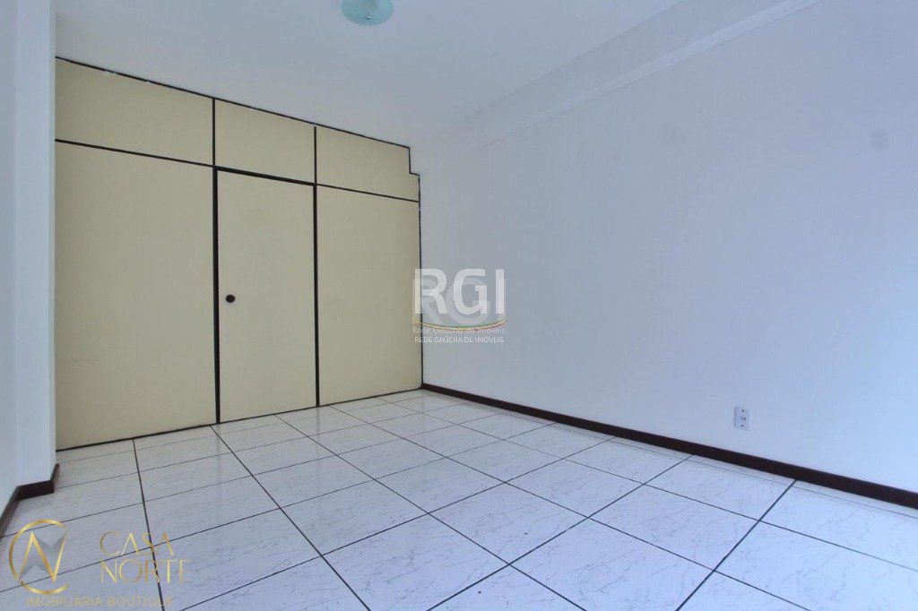 Sala Comercial à venda , 29m², Avenida Venancio Aires no bairro Cidade Baixa em Porto Alegre