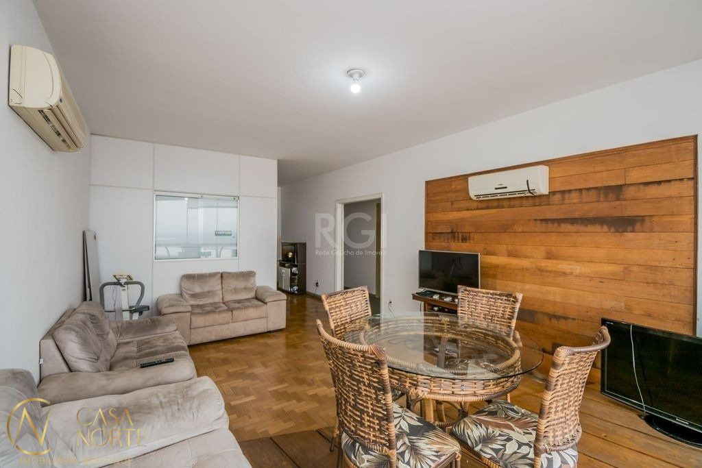 Apartamento à venda com 3 quartos, 148m², Avenida Maua no bairro Centro Histórico em Porto Alegre