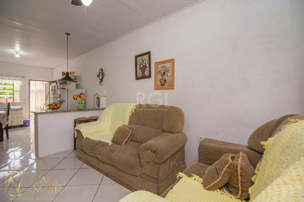 Casa à venda com 2 quartos, 10m², 2 vagas, Rua da Fonte no bairro Bom Jesus em Porto Alegre