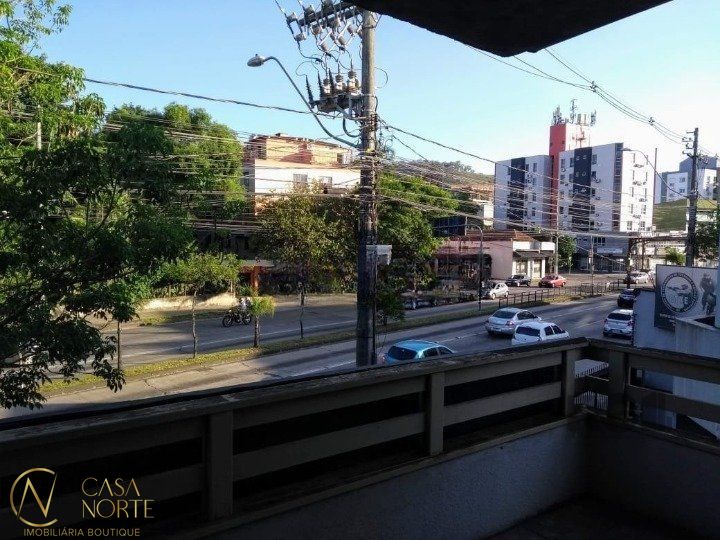 Casa Comercial à venda  com 650m², Avenida Teresópolis no bairro Teresópolis em Porto Alegre