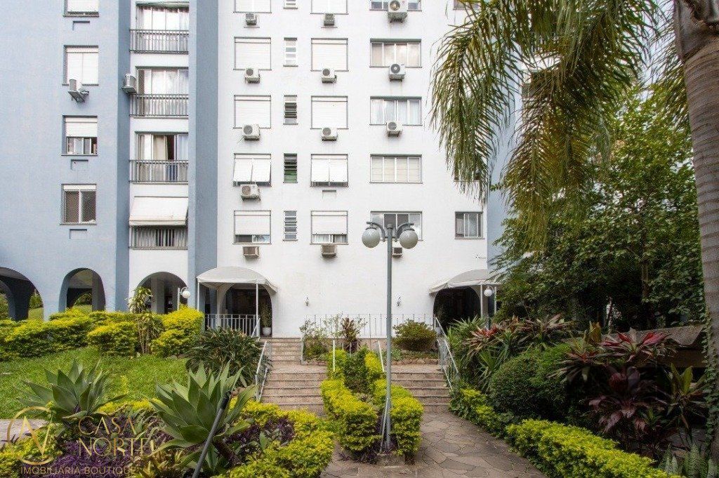 Apartamento à venda com 3 quartos, 79m², 1 vaga, Rua Curupaiti no bairro Cristal em Porto Alegre