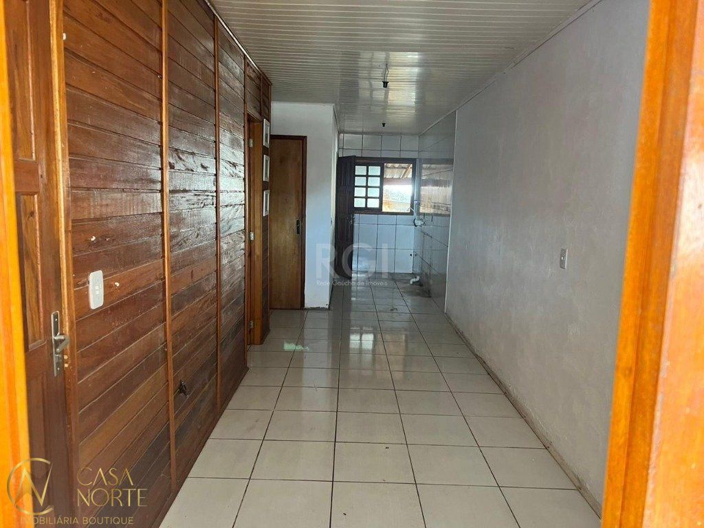 Casa à venda com 2 quartos, 82m², Rua da Graca no bairro Jardim Floresta em Porto Alegre