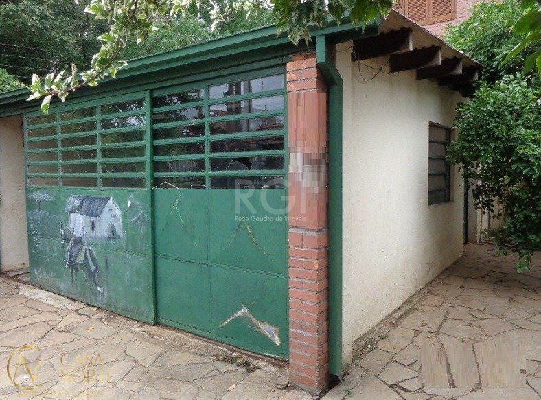 Casa à venda com 5 quartos, 200m², 1 suíte, 4 vagas, Avenida Professor Oscar Pereira no bairro Glória em Porto Alegre