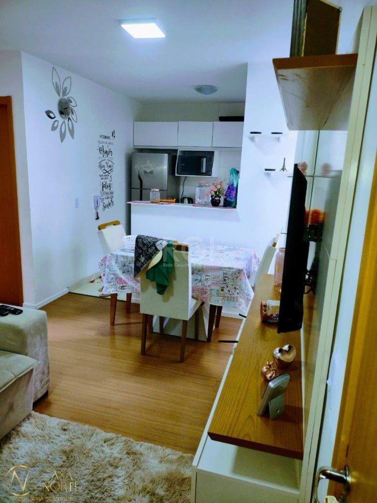 Apartamento à venda com 2 quartos, 48m², 1 vaga, Rua Atilio Supertti no bairro Vila Nova em Porto Alegre