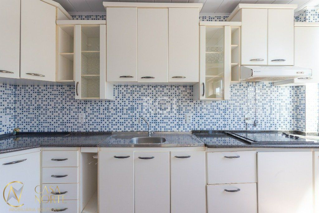 Cobertura à venda com 3 quartos, 118m², 1 vaga, Rua Doutor Ney Cabral no bairro Nonoai em Porto Alegre