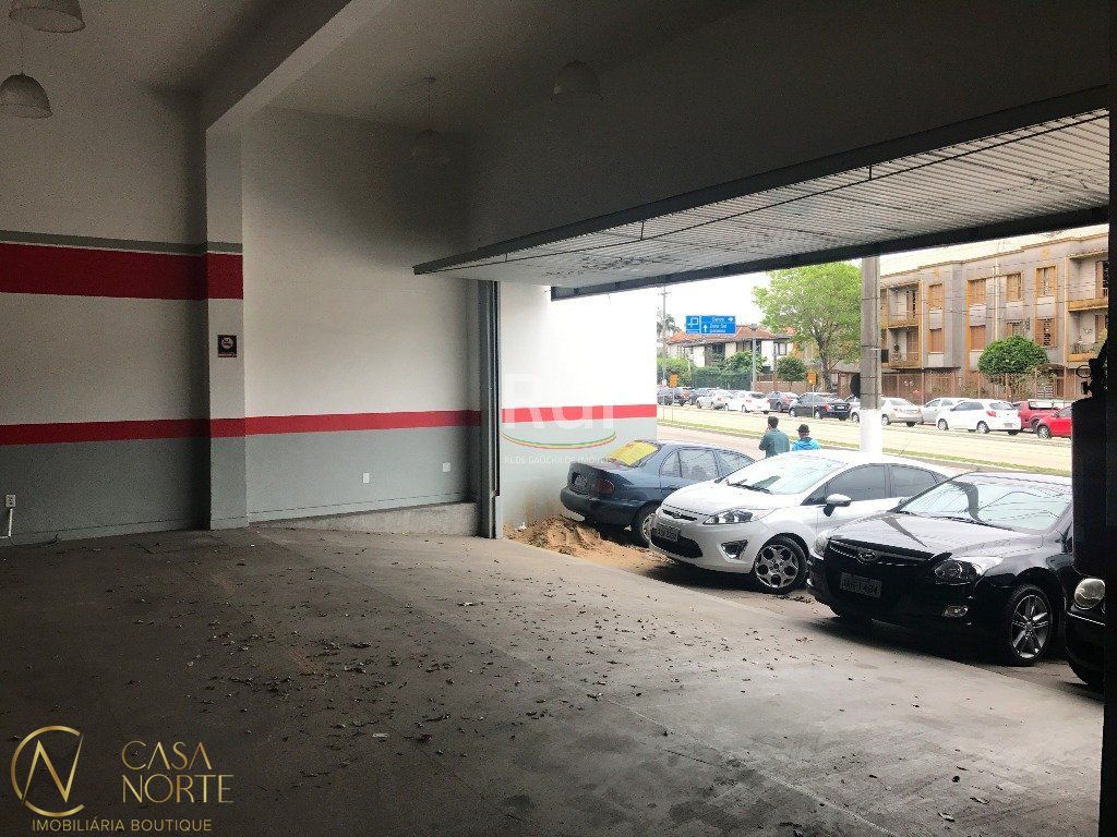 Prédio Comercial à venda , 1444m², Rua Coronel Aparício Borges no bairro Glória em Porto Alegre