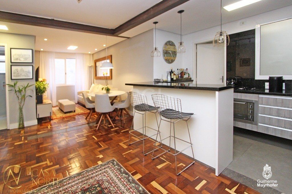 Apartamento à venda com 1 quarto, 70m², 1 vaga, Rua Guilherme Alves no bairro Partenon em Porto Alegre