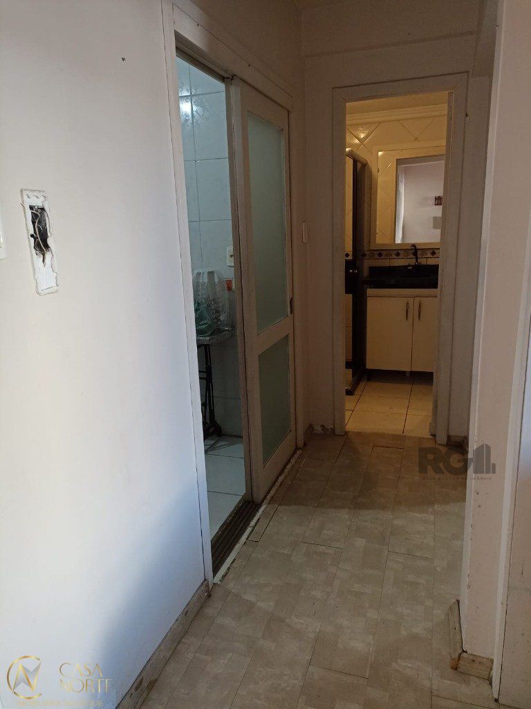 Apartamento à venda com 1 quarto, 36m², Rua Coronel Jaime da Costa Pereira no bairro Partenon em Porto Alegre
