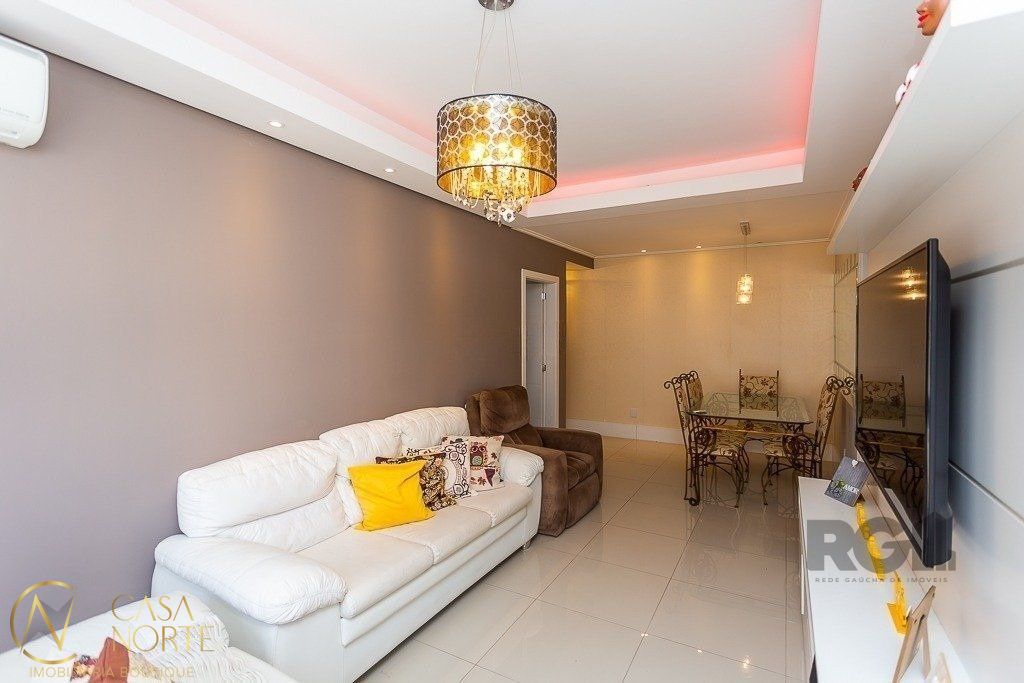 Apartamento à venda com 3 quartos, 107m², 1 suíte, Avenida Protásio Alves no bairro Rio Branco em Porto Alegre