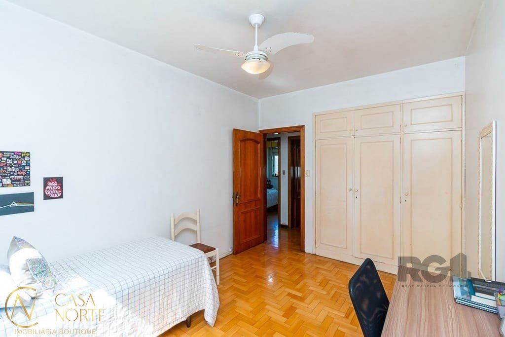 Apartamento à venda com 3 quartos, 86m², 1 vaga, Rua Sarmento Leite no bairro Centro Histórico em Porto Alegre