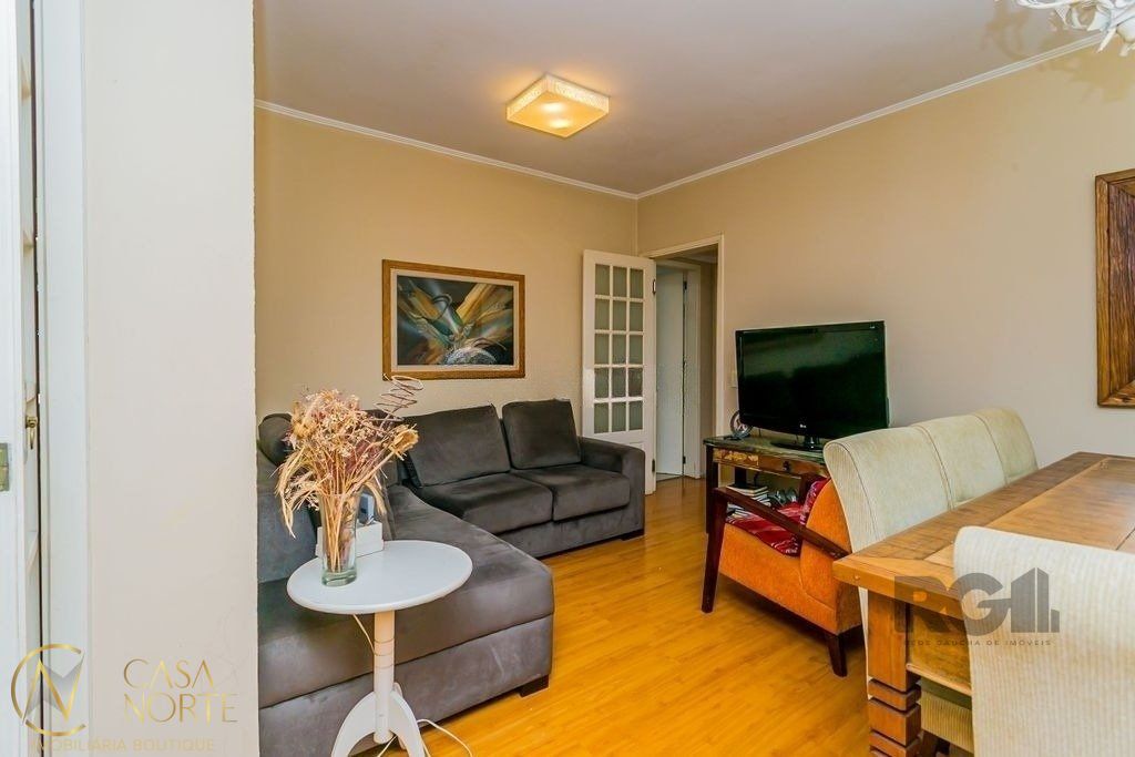Apartamento à venda com 2 quartos, 76m², 1 vaga, Rua Casemiro de Abreu no bairro Bela Vista em Porto Alegre