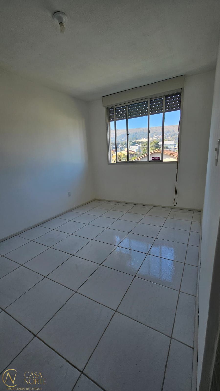 Apartamento à venda com 1 quarto, 46m², Avenida Quarai no bairro Nonoai em Porto Alegre