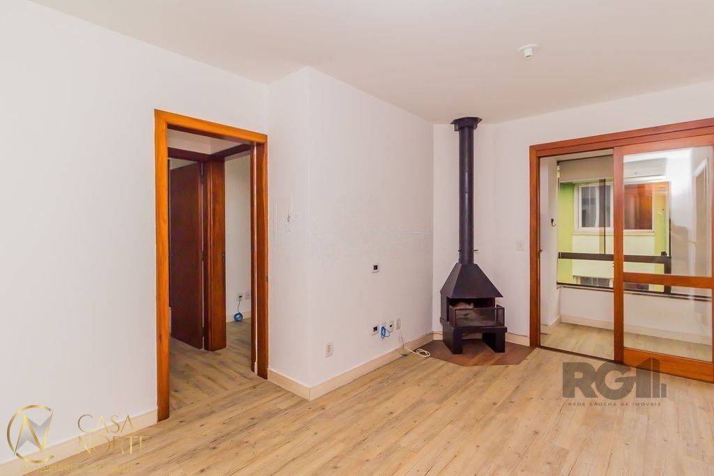 Apartamento à venda com 2 quartos, 62m², 1 suíte, 1 vaga, Rua Doutor Pereira Neto no bairro Tristeza em Porto Alegre