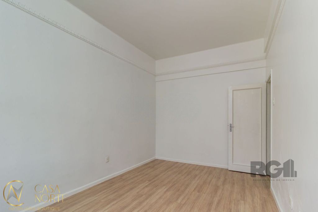 Apartamento à venda com 2 quartos, 101m², Rua Doutor Barros Cassal, 180 no bairro Floresta em Porto Alegre