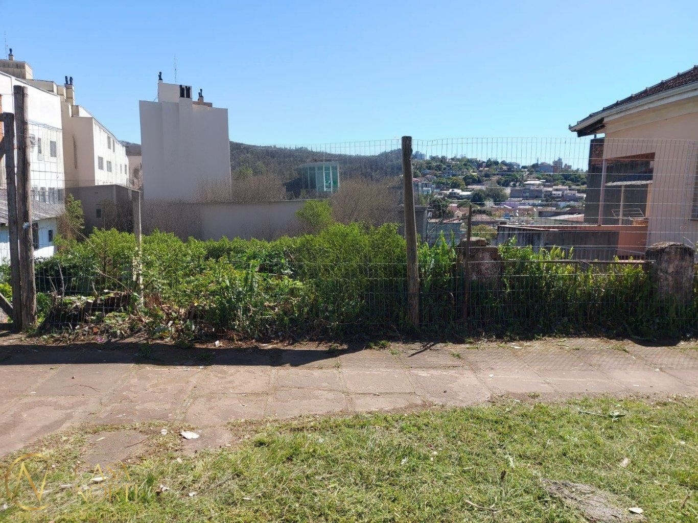 Terreno à venda  com 624m², Rua Dom Vital no bairro Glória em Porto Alegre
