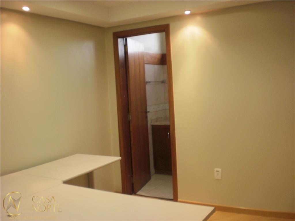 Sala Comercial à venda , 41m², Praça Osvaldo Cruz no bairro Centro Histórico em Porto Alegre