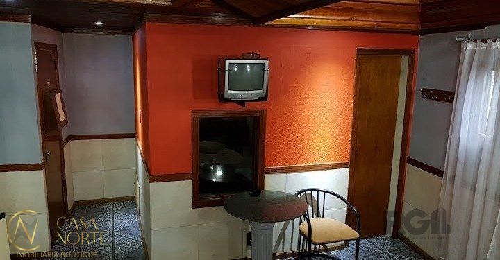 Hotel à venda , 1296m², Avenida Baltazar de Oliveira Garcia no bairro São Sebastião em Porto Alegre